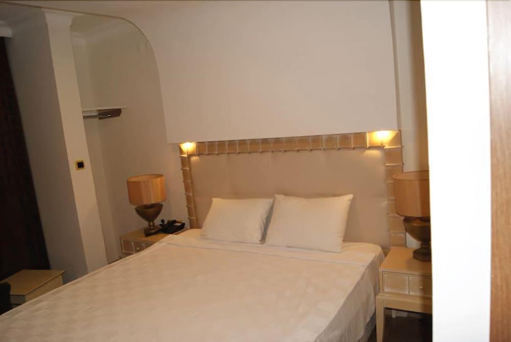 Nfk The House Hotel Antalya Ngoại thất bức ảnh